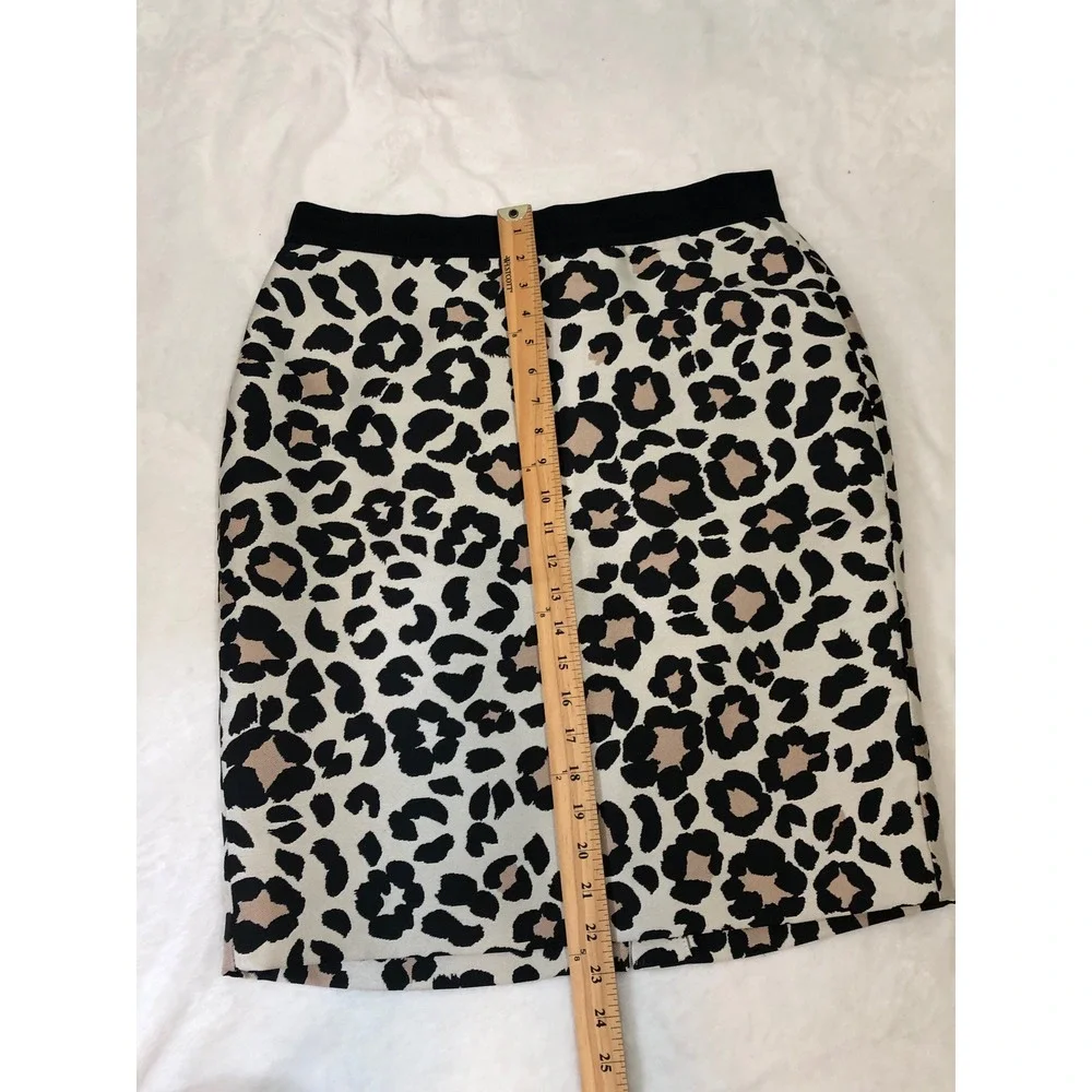 Ann Taylor Pencil Skirt Women 10 Ivory Black Tan Leopard Print Elastic Waist